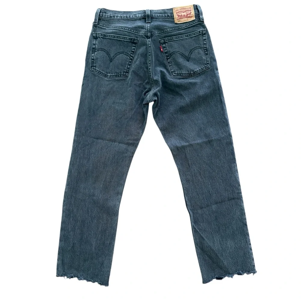 Levi’s 501 Crop Jeans- Black